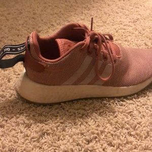 Adidas woman’s boosts